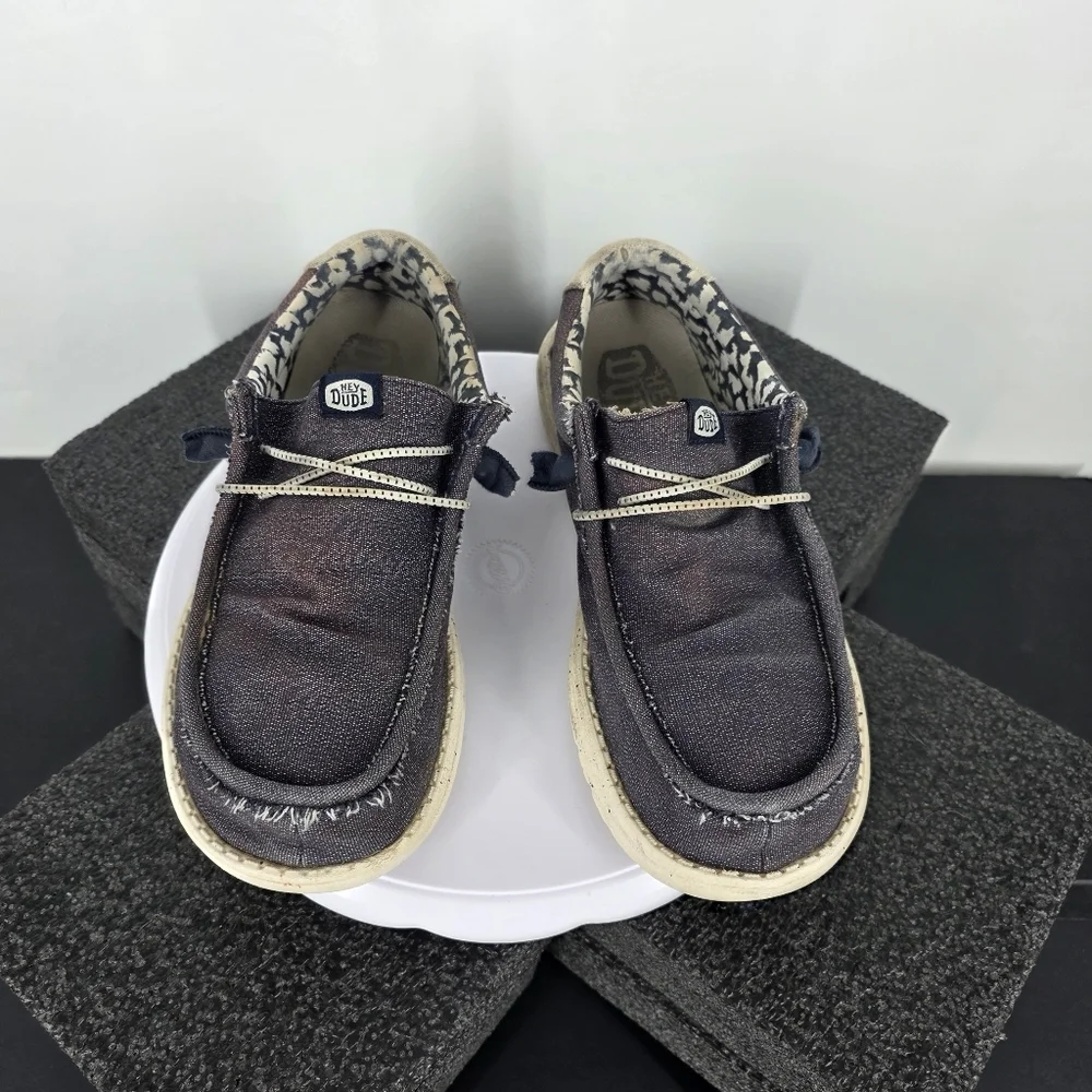 Hey Dude Men's Wally Canvas Stretch Navy Loafers Shoes Size 11 SKU 40022-410